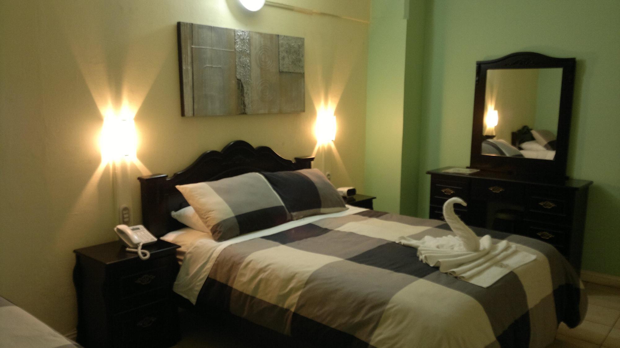 Hotel Eskalima Alajuela Dış mekan fotoğraf