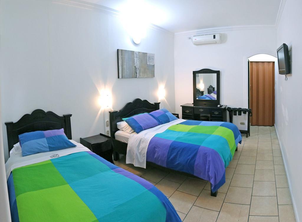 Hotel Eskalima Alajuela Dış mekan fotoğraf