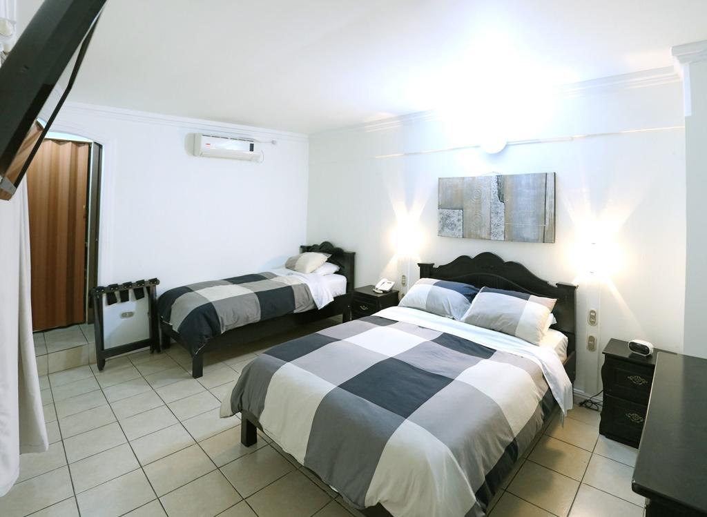 Hotel Eskalima Alajuela Dış mekan fotoğraf