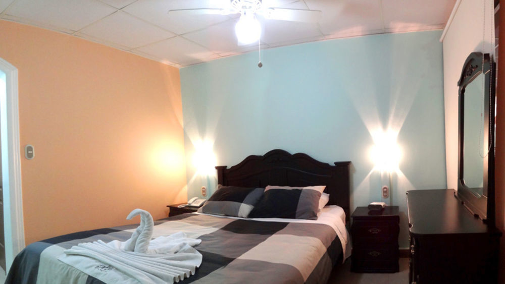 Hotel Eskalima Alajuela Dış mekan fotoğraf